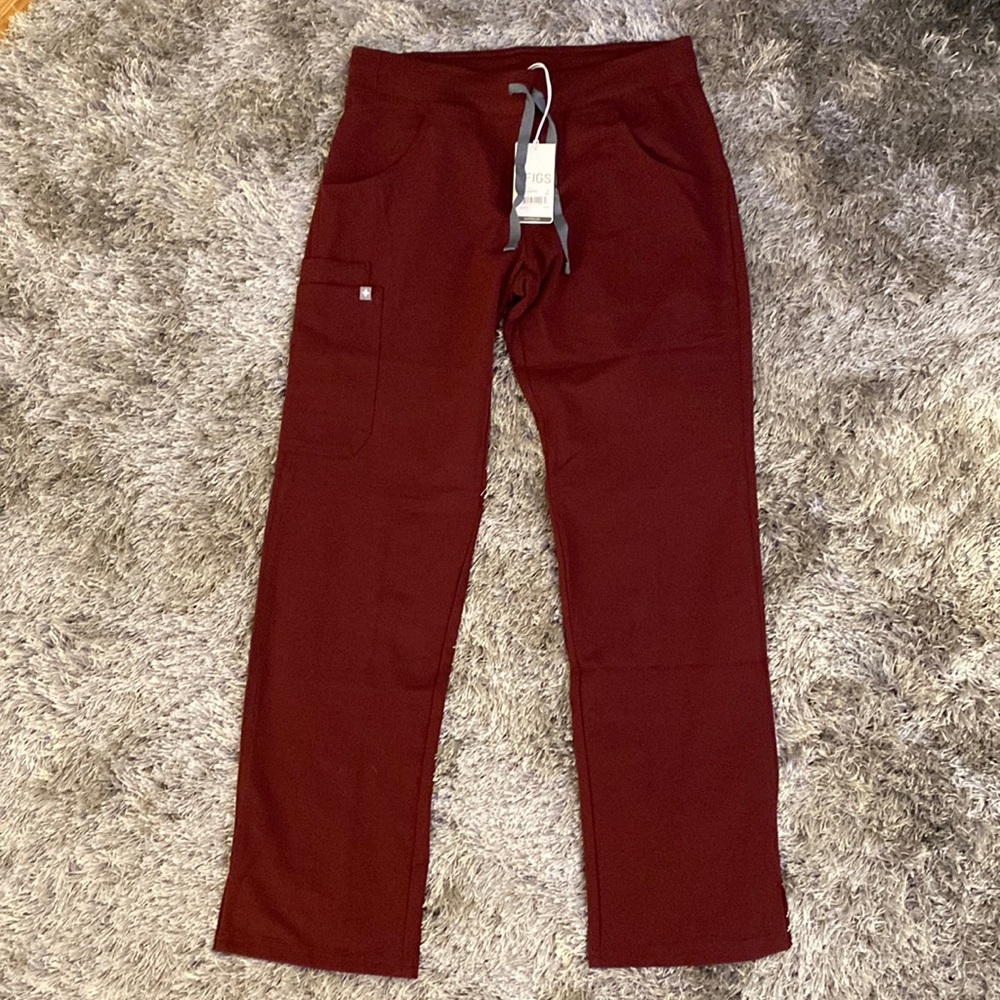 Figs Kade Cargo Scrub Pants